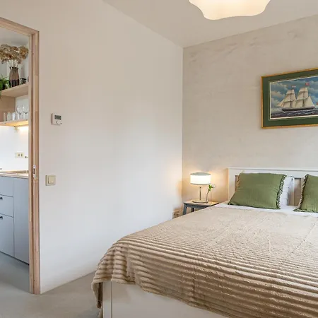 Bright 1br Nordic Boho 18, Private Parking & Self Check-in Riga