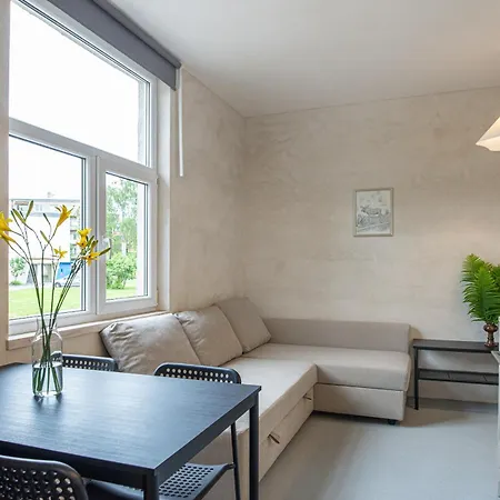 Bright 1br Nordic Boho 18, Private Parking & Self Check-in Riga